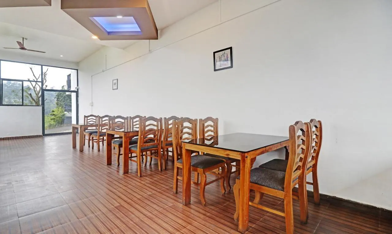 Hotel Treebo Trend Hazeberg Resort Munnar